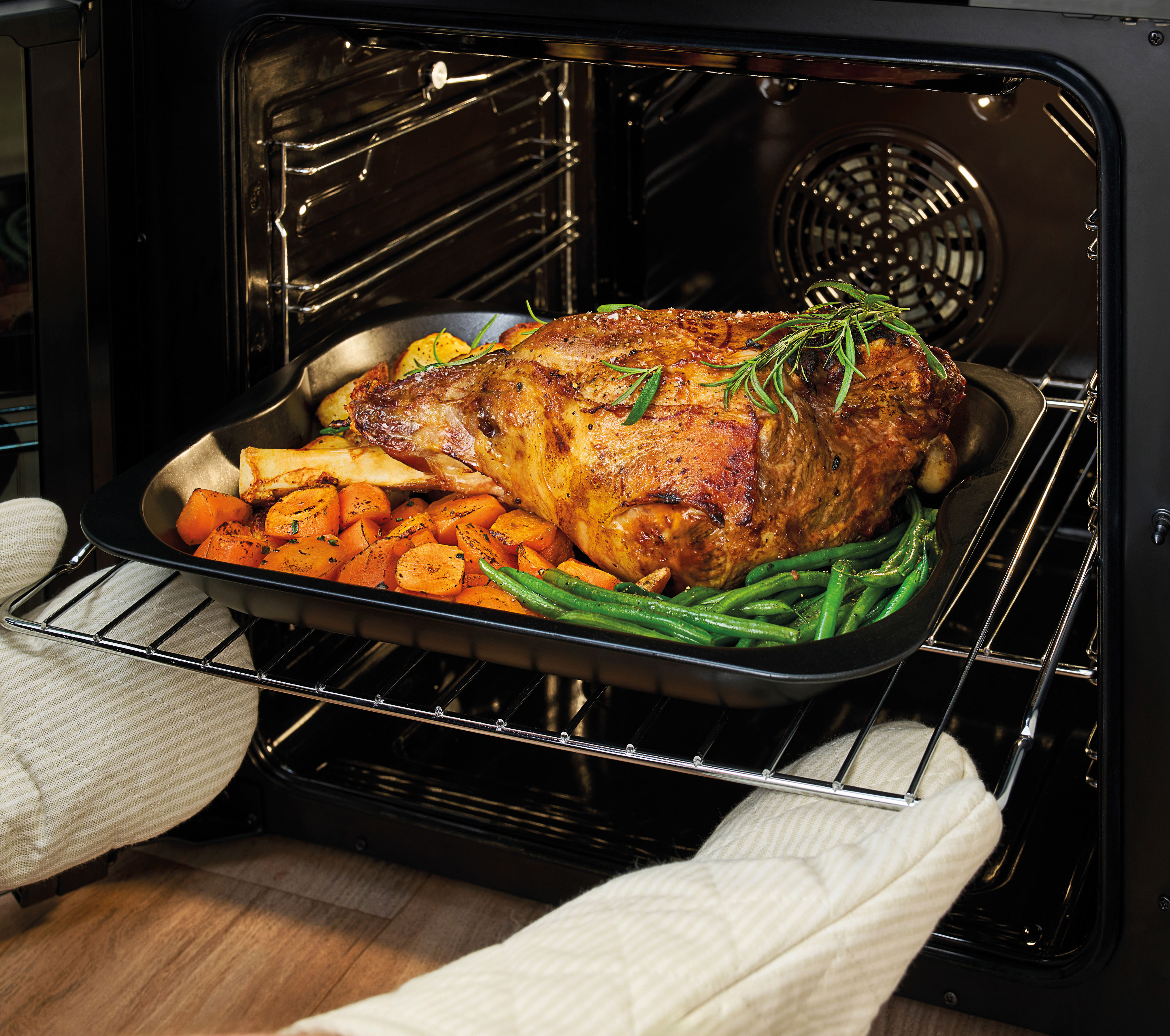 Main Fanned Oven