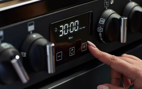 Maxi Clock